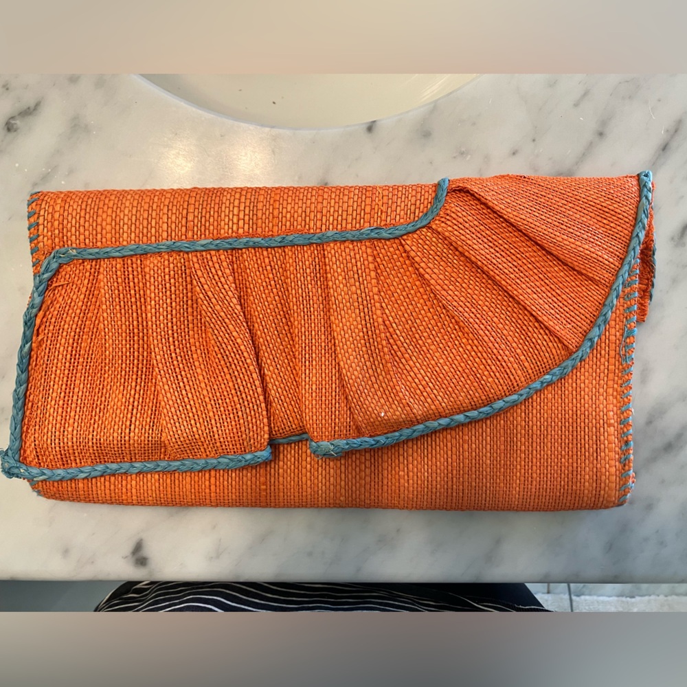 Mud Pie Clutch